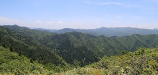 万年山