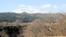 万年山