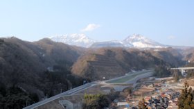 万年山