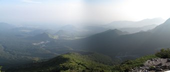 万年山
