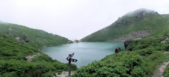 万年山