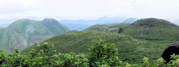 万年山