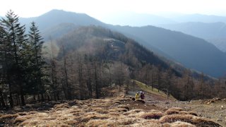 万年山