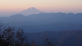 万年山