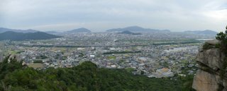 万年山