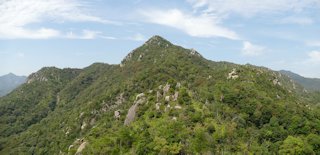 万年山