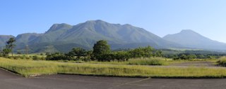 万年山