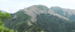 万年山