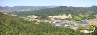 万年山