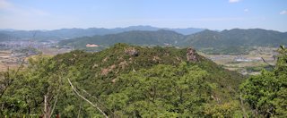 万年山