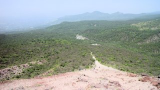 万年山