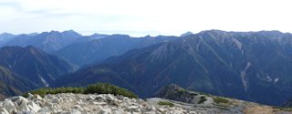 万年山