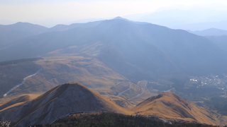 万年山