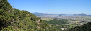 万年山