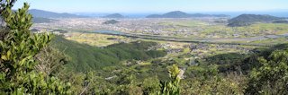 万年山